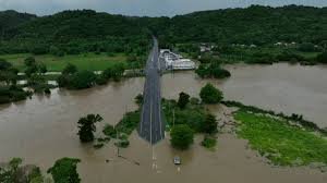 Hurricane Ernesto churns toward Bermuda after slamming Puerto Rico