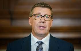 Saskatchewan Premier Scott Moe calls for federal election