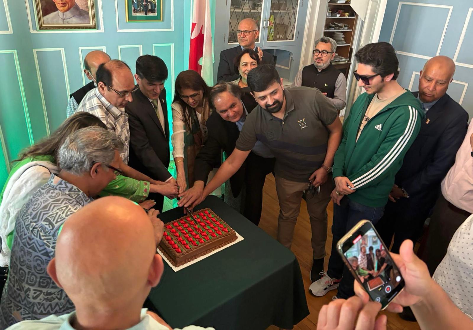 Pakistan High Commission Ottawa observes Youme-Tashakkur