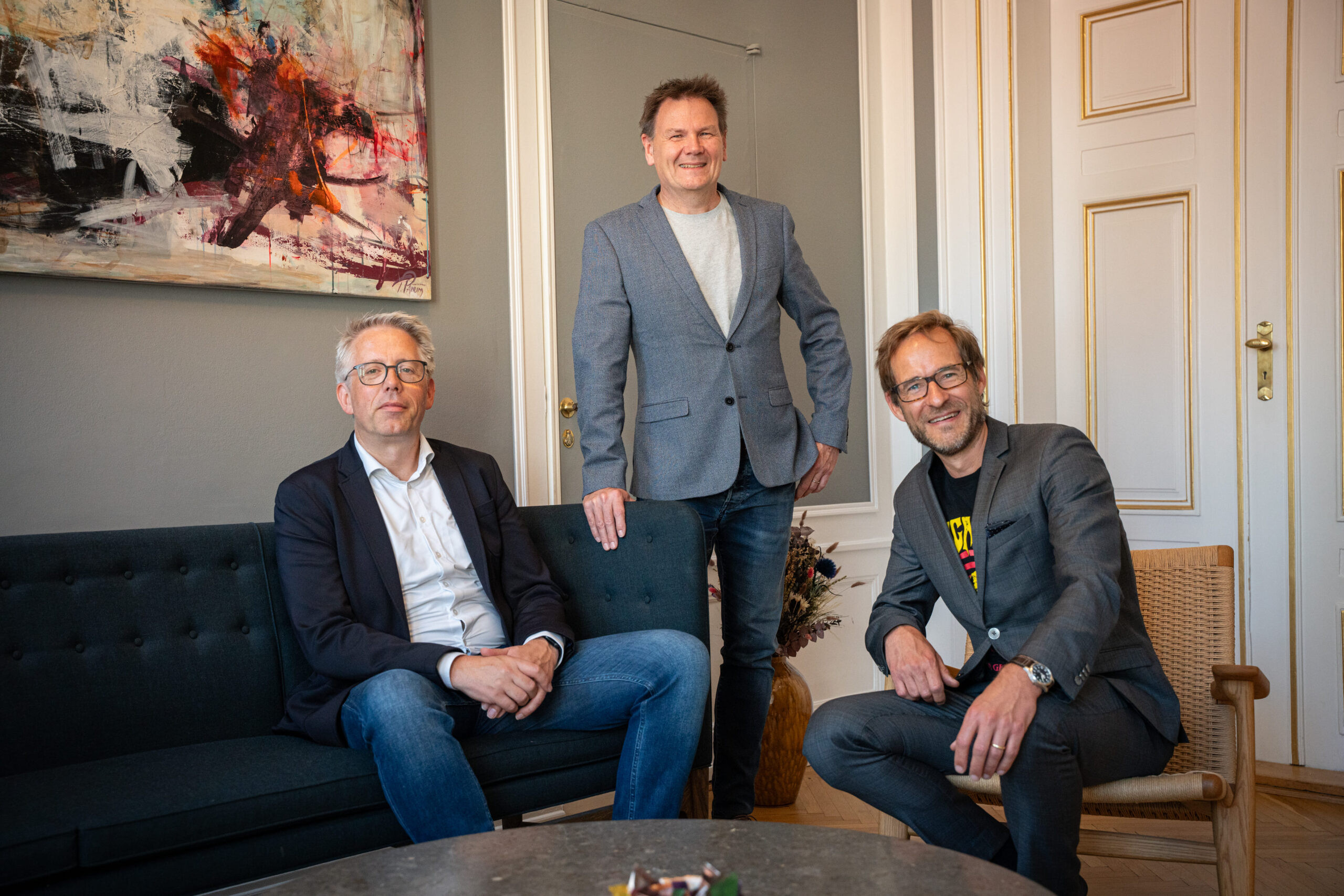 Signicat strengthens market position with NFC identity verification leader Inverid